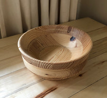 Load image into Gallery viewer, Segmented wooden bowl