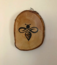 Load image into Gallery viewer, Bee pyrography on wood slice Wood burning art on live edge ideal gift for nature lovers